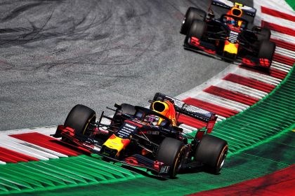 5 Daagse vliegreis Formule 1 Oostenrijk per Austrian Airlines vanaf Amsterdam (circuitbezoek (vr/za/zo) op basis van halfpension (25 juni t/m 29 juni 2026)